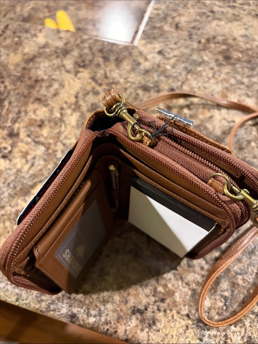 NWT Vintage 2002 Dockers Brown Leather Crossbody Wallet
